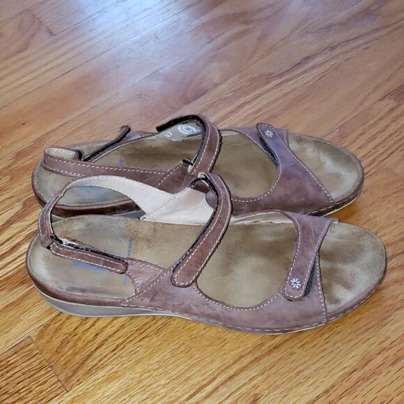 Wolky brown leather slingback Sandals - Picture 2 of 8